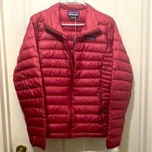Puffer jacket / red / Large / Brand New / warm & great condition